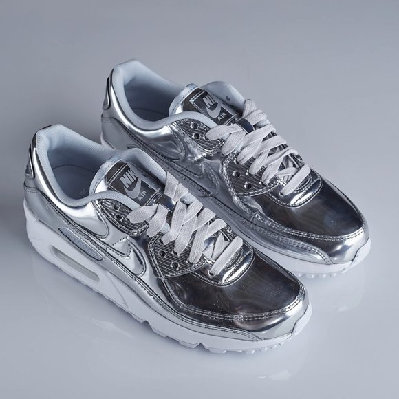 Nike Women's Air Max 90 QS "Metallica Chrome" - Picture 3 of 5